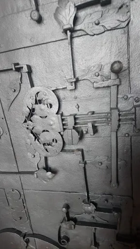 awaryjne otwieranie drzwi